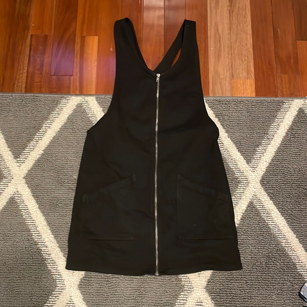 Used Zip Down
